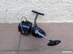 MOULINET MITCHELL 306 A . PARFAIT ETAT DE FONCTIONNEMENT . COMPLET . PETIT PRIX .