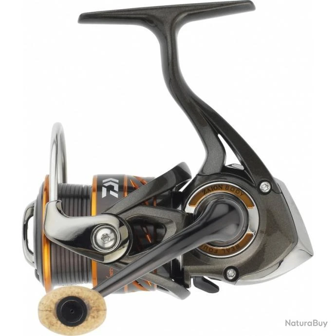 Moulinet Daiwa Silver Creek 2504H 84cm 120m/0.15mm 225g 3kg 1 Moulinet Daiwa Silver Creek 2504H 84cm 120m/0.15mm 225g 3kg