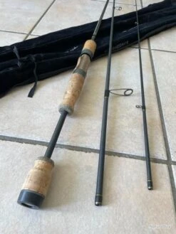 Canne Truite Leurres Et Poissons Nageurs DELACOSTE Loxus 210 6 Canne Truite Leurres Et Poissons Nageurs DELACOSTE Loxus 210 -Pêche Expert 00003 Canne truite leurres et poissons nageurs DELACOSTE Loxus 210