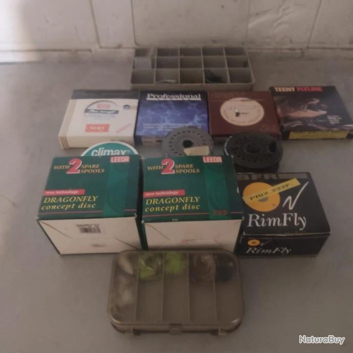 Dam Lot De Moulinets Et Cannes Pro Pour Pêche à La Mouche Et Matériel 11 Dam Lot De Moulinets Et Cannes Pro Pour Pêche à La Mouche Et Matériel – Image 11