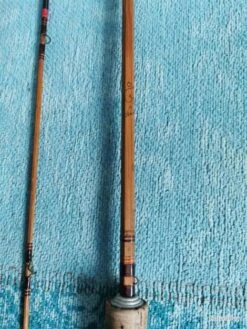 Canne à Mouche En Bambou Refendu Pezon Et Michel -Pêche Expert 00026 Canne a mouche en bambou refendu pezon et Michel